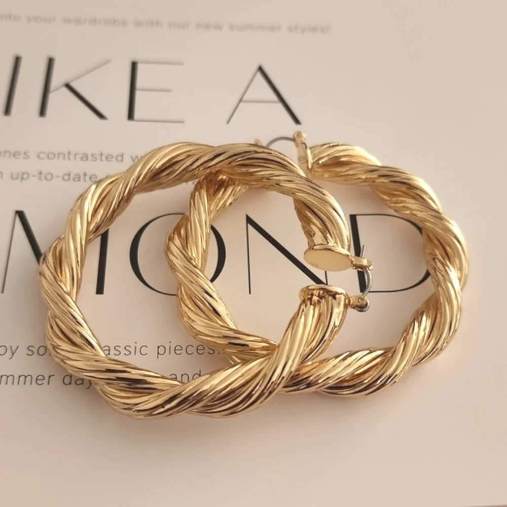 GOLD HOOP Earrings Twisted Chunky Thick Y2K Statement Hip Hop Hoops - Picture 7 of 16